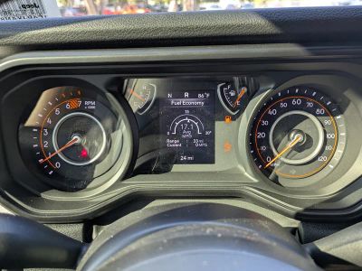 2026 Jeep Wrangler — photo 19 view