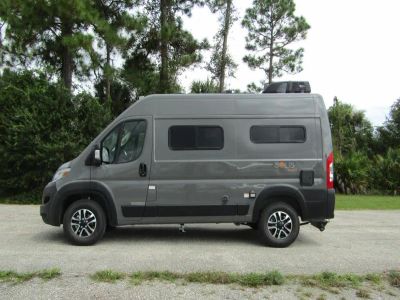 2026 Winnebago SOLIS POCKET - Photo 17