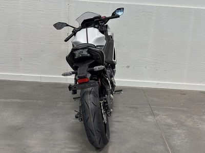 2026 Kawasaki Ninja 650 - Photo 9