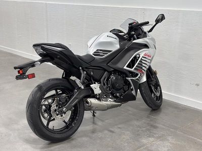 2026 Kawasaki Ninja 650 - Photo 6