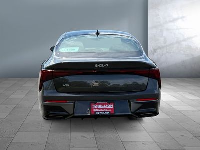 2026 Kia K5 - Photo 2