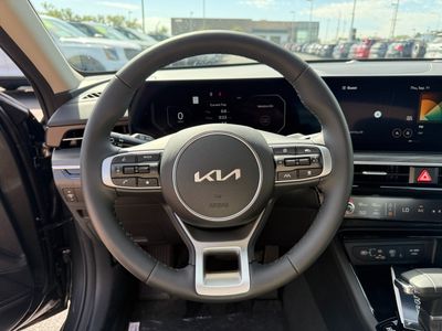 2026 Kia K5 - Photo 15