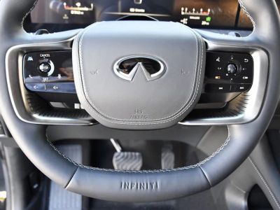 2026 INFINITI QX80 — photo 7 view