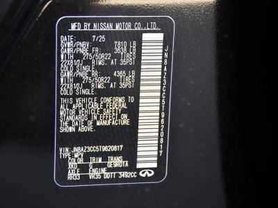 2026 INFINITI QX80 — photo 41 view