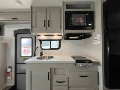 2027 Entegra ODYSSEY SE — photo 8 view