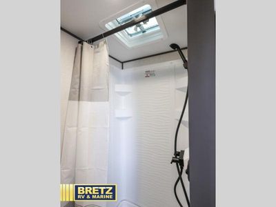 2026 Grand Design Transcend One - Photo 15