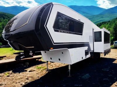 2026 Brinkley RV Model Z - Photo 3