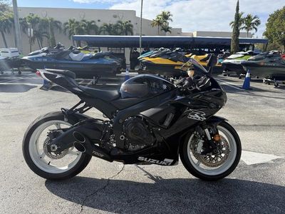 2019 Suzuki GSX-R600 - Photo 6
