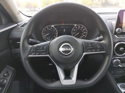 2024 Nissan Sentra — photo 12 view