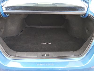 2024 Nissan Sentra — photo 11 view