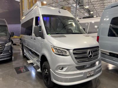 2027 Grech RV STRADA-ION - Photo 1