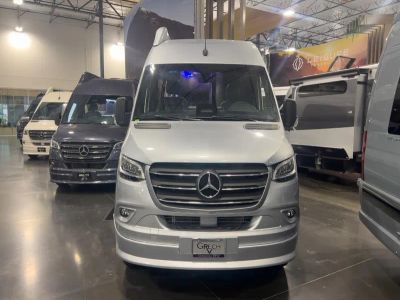 2027 Grech RV STRADA-ION - Photo 22