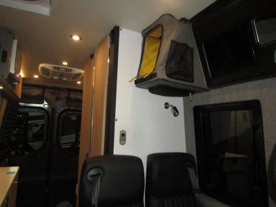 2025 Storyteller Overland DARK MODE - Photo 10