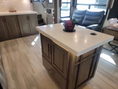 2022 Grand Design Solitude - Photo 38