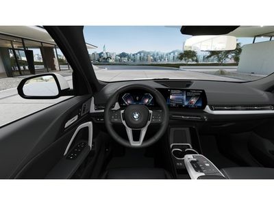 2026 BMW X1 xDrive28i — photo 13 view