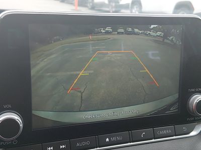 2024 Nissan Sentra — photo 16 view