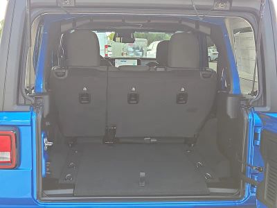 2026 Jeep Wrangler — photo 15 view