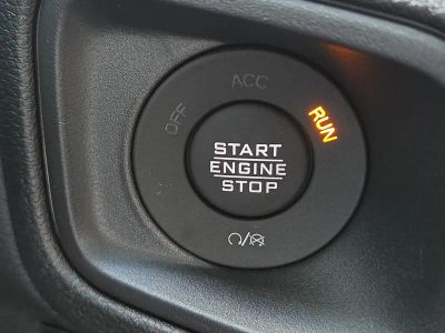 2026 Jeep Wrangler — photo 31 view
