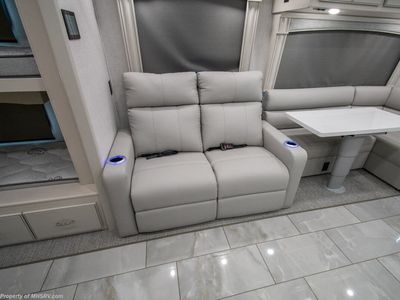 2026 Fleetwood Discovery - Photo 11