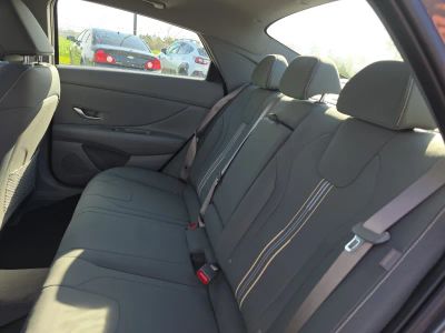 2026 Hyundai Elantra — photo 18 view