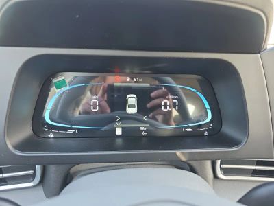2026 Hyundai Elantra — photo 10 view