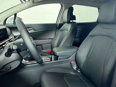 2026 Kia Sportage — photo 12 view