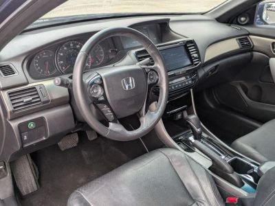 2017 Honda Accord - Photo 25