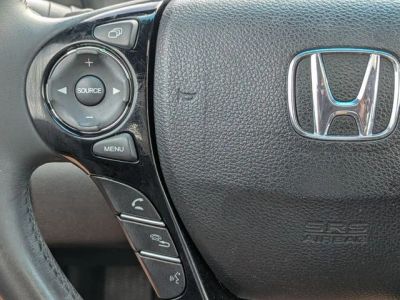 2017 Honda Accord - Photo 16