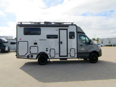2026 Winnebago EKKO - Photo 18