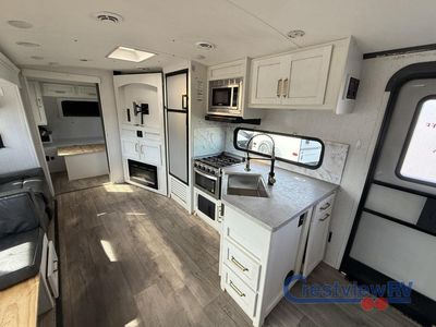 2022 Dutchmen RV Astoria - Photo 5