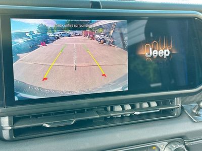 2024 Jeep Wrangler - Photo 13