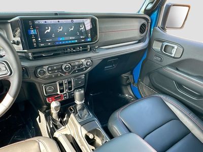 2024 Jeep Wrangler - Photo 22