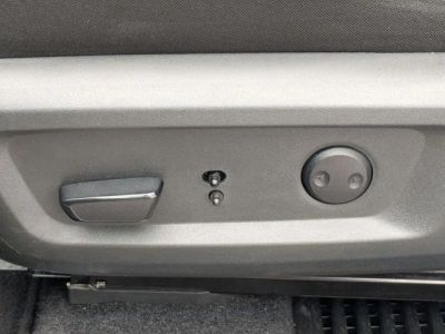 2023 Nissan Rogue — photo 13 view