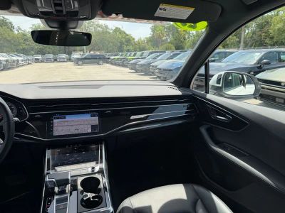 2025 Audi Q7 — photo 38 view