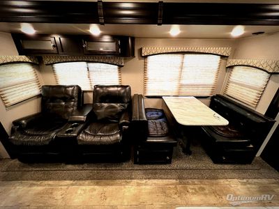 2018 Venture RV SportTrek - Photo 12