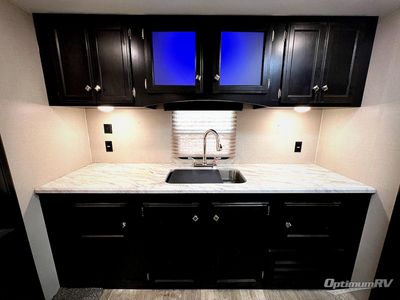 2018 Venture RV SportTrek - Photo 20
