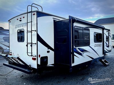 2018 Venture RV SportTrek - Photo 2
