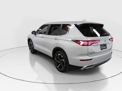 2024 Mitsubishi Outlander - Photo 5