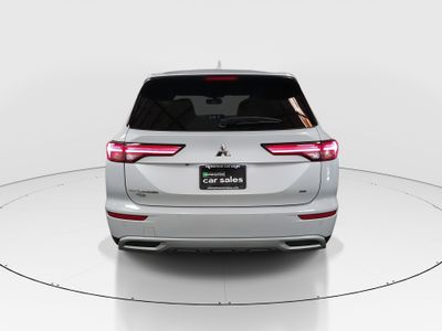 2024 Mitsubishi Outlander - Photo 6
