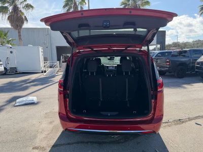 2026 Chrysler Pacifica — photo 36 view