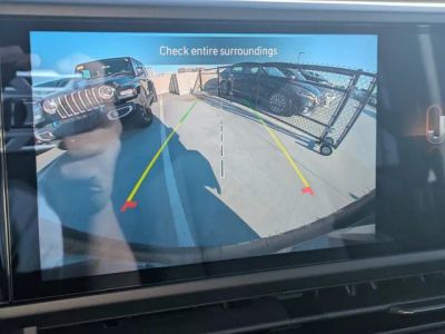 2026 Jeep Wrangler — photo 17 view