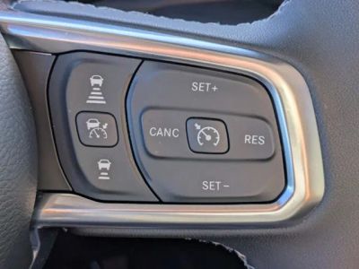2026 Jeep Wrangler — photo 21 view