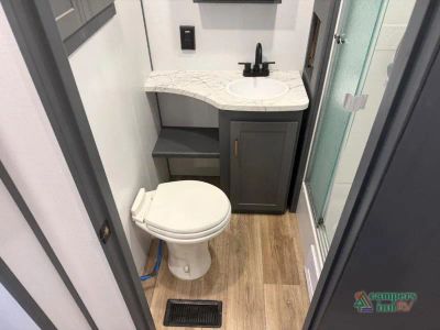 2022 Keystone RV Premier Ultra Lite — photo 24 view