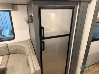 2022 Keystone RV Premier Ultra Lite — photo 15 view