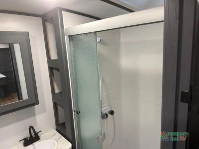 2022 Keystone RV Premier Ultra Lite — photo 26 view
