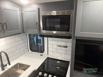 2022 Keystone RV Premier Ultra Lite — photo 19 view