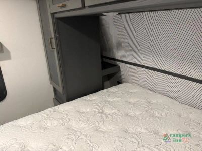 2022 Keystone RV Premier Ultra Lite — photo 32 view