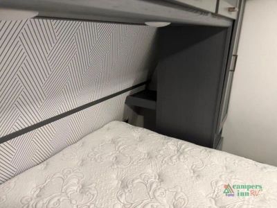 2022 Keystone RV Premier Ultra Lite — photo 31 view