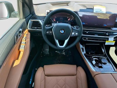2026 BMW X5 — photo 17 view