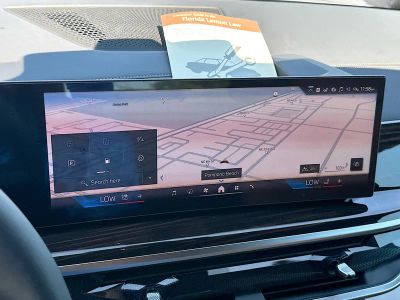 2026 BMW X5 — photo 11 view